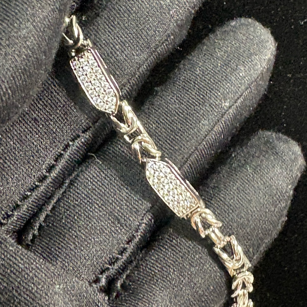 Silver Chain Bracelet - Picture 3 of 5